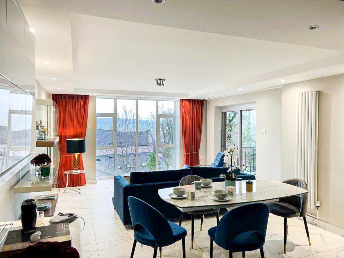 Modern Luxurious Apartment W/ Patio Balcony & View Jordanstown Eksteriør billede