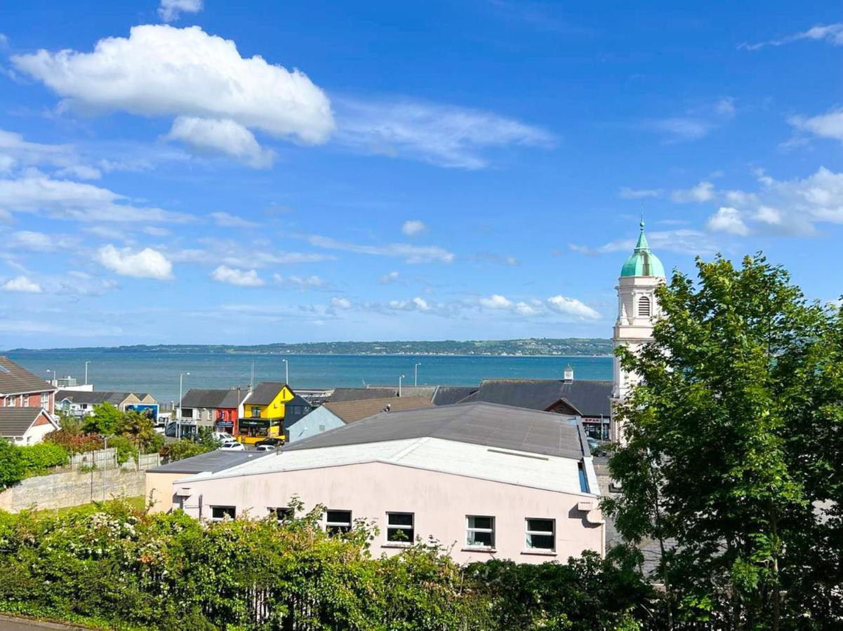 Modern Luxurious Apartment W/ Patio Balcony & View Jordanstown Eksteriør billede